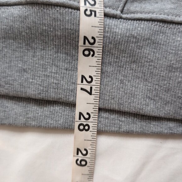 B Yoga Men's Grey Hoodie Pullover w/ Drawstrings and Vinyl Logo, Size XL - Picture 7 of 7